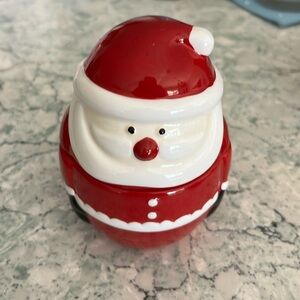 New Santa 🧑‍🎄 measuring cup set! Great Christmas present for the baker!